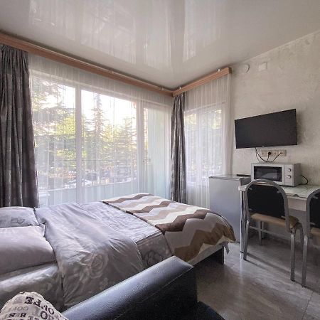 Apartment Studio Maksim Μπατούμι Εξωτερικό φωτογραφία
