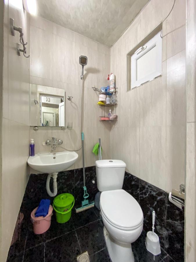 Apartment Studio Maksim Μπατούμι Εξωτερικό φωτογραφία