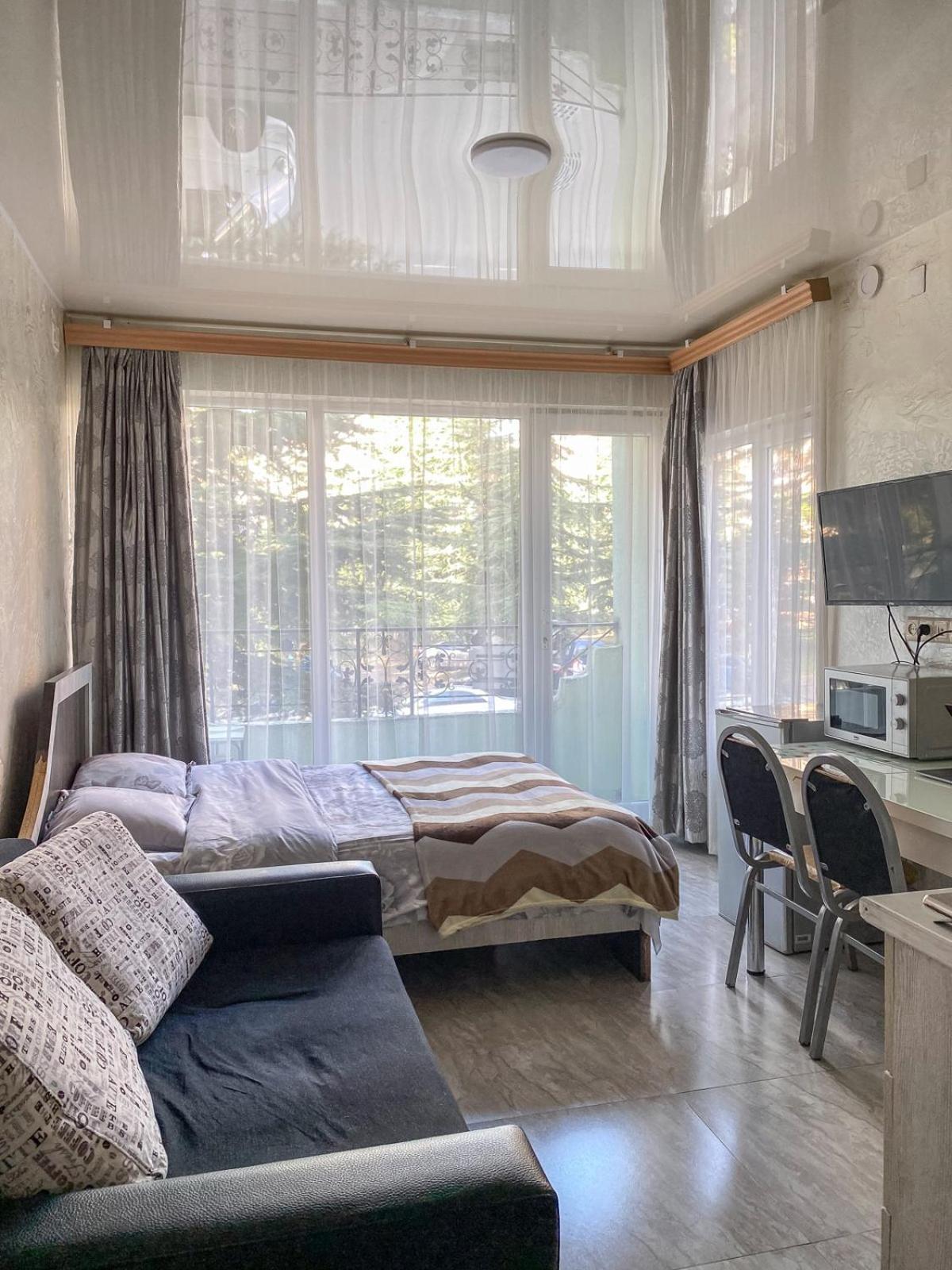 Apartment Studio Maksim Μπατούμι Εξωτερικό φωτογραφία
